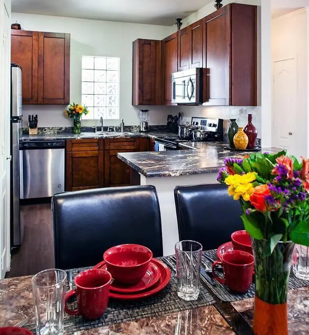 Luxury Vacation Rentals By Meridian Condoresorts Scottsdale USA
