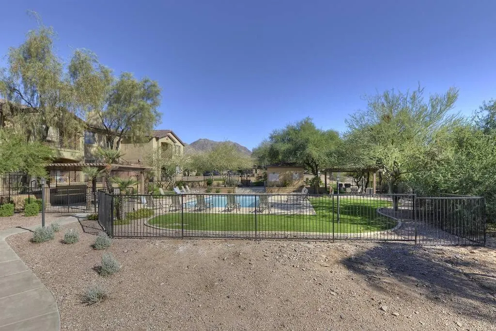 Luxury Vacation Rentals By Meridian Condoresorts Scottsdale Apartment