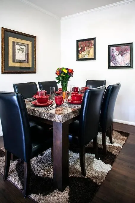 Luxury Vacation Rentals By Meridian Condoresorts Scottsdale Apartment