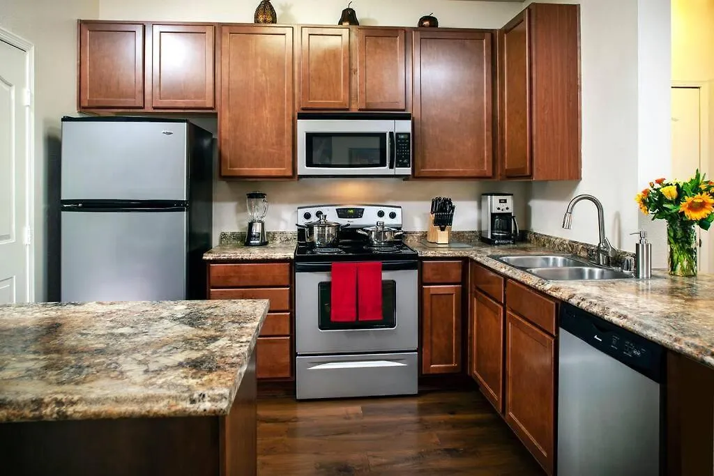 Luxury Vacation Rentals By Meridian Condoresorts Scottsdale Apartment